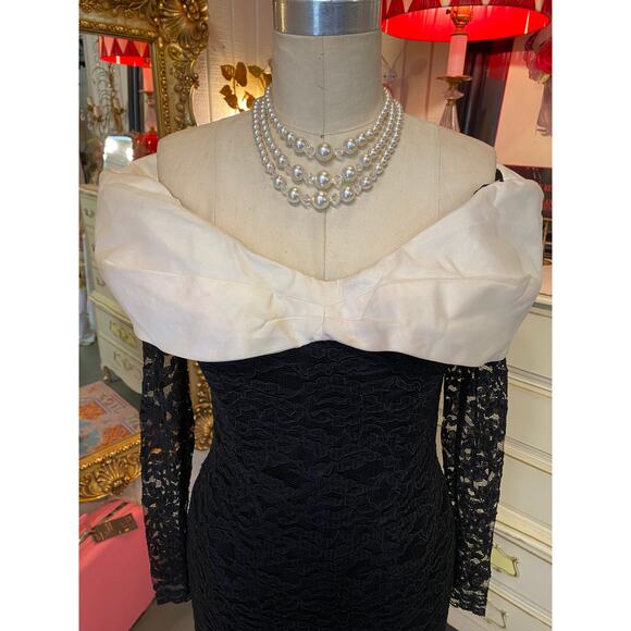 vintage 1980s Tadashi black lace cocktail dress off the shoulders organza s/m - Picture 3 of 9